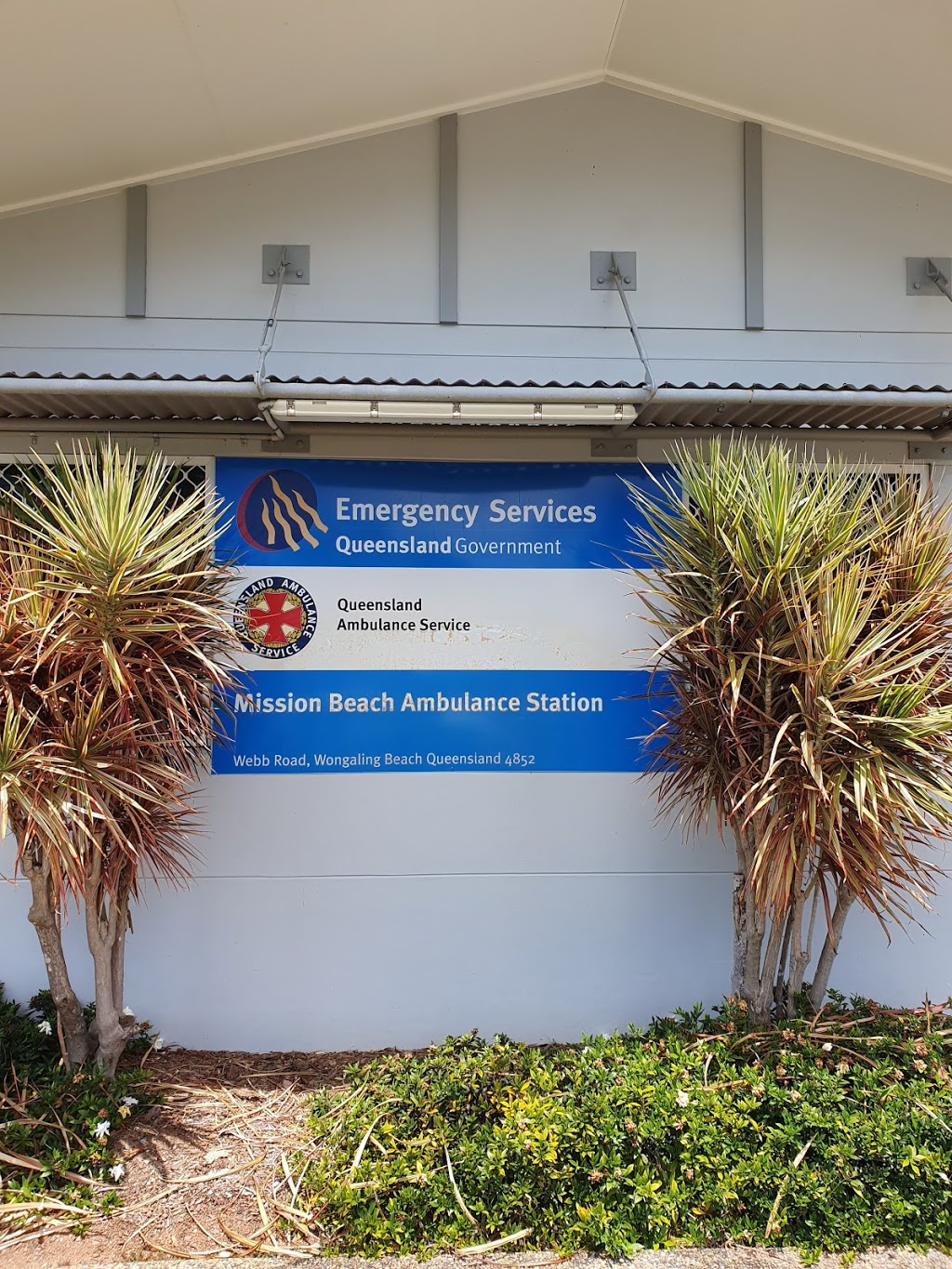 Mission Beach Ambulance Station | 6 Webb Rd, Wongaling Beach QLD 4852, Australia