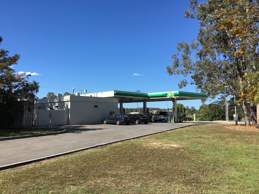 BP | gas station | Nerang St & Kingston St, Waterford QLD 4133, Australia | 0732008564 OR +61 7 3200 8564