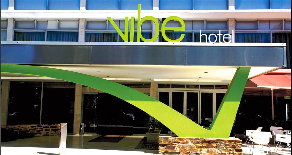 Vibe Hotel Carlton Melbourne | restaurant | 441 Royal Parade, Parkville VIC 3052, Australia | 0393809222 OR +61 3 9380 9222