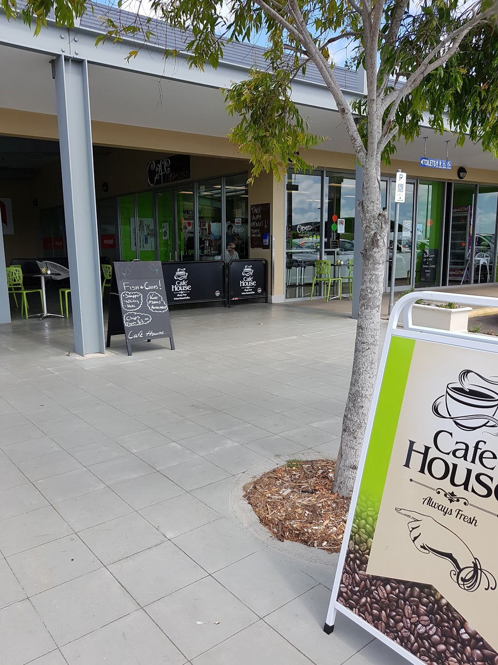 Photo by Paula Foley. Café House | cafe | 29 Queen St, Bundaberg North QLD 4670, Australia | 0741516772 OR +61 7 4151 6772