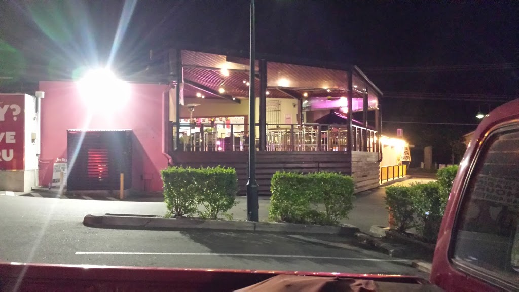 The Cecil Hotel | restaurant | 26 Queen St, Goodna QLD 4300, Australia | 0732882325 OR +61 7 3288 2325