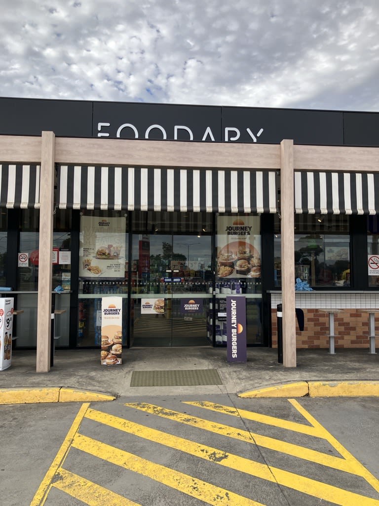 Journey Burgers Winchelsea | Princes Hwy, Winchelsea VIC 3241, Australia | Phone: (03) 5267 1601