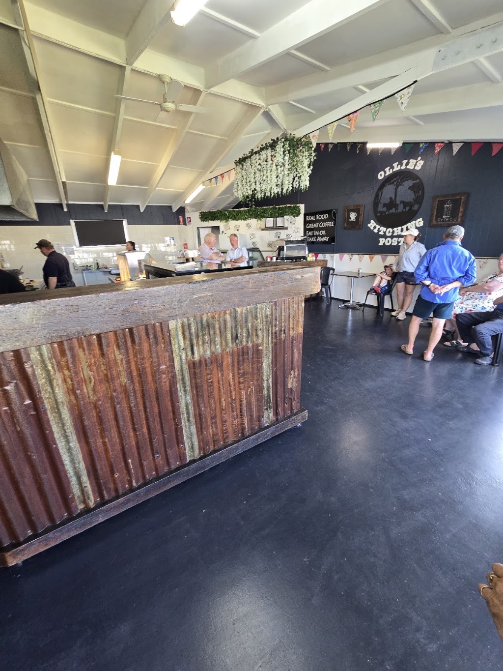 Ollies Hitching Post | 79 Aberdeen St, Scone NSW 2337, Australia | Phone: 0472 599 577