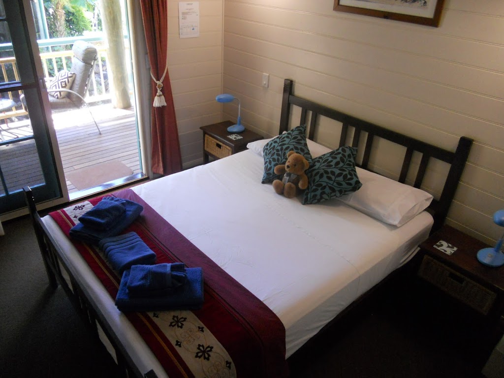 Licuala Lodge | 11 Mission Cir, Mission Beach QLD 4852, Australia | Phone: (07) 4068 8194