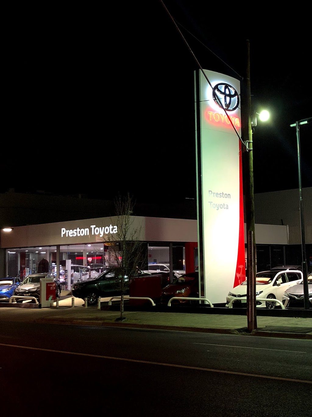 Preston Toyota | car dealer | 687 High St, Preston VIC 3072, Australia | 0394781788 OR +61 3 9478 1788