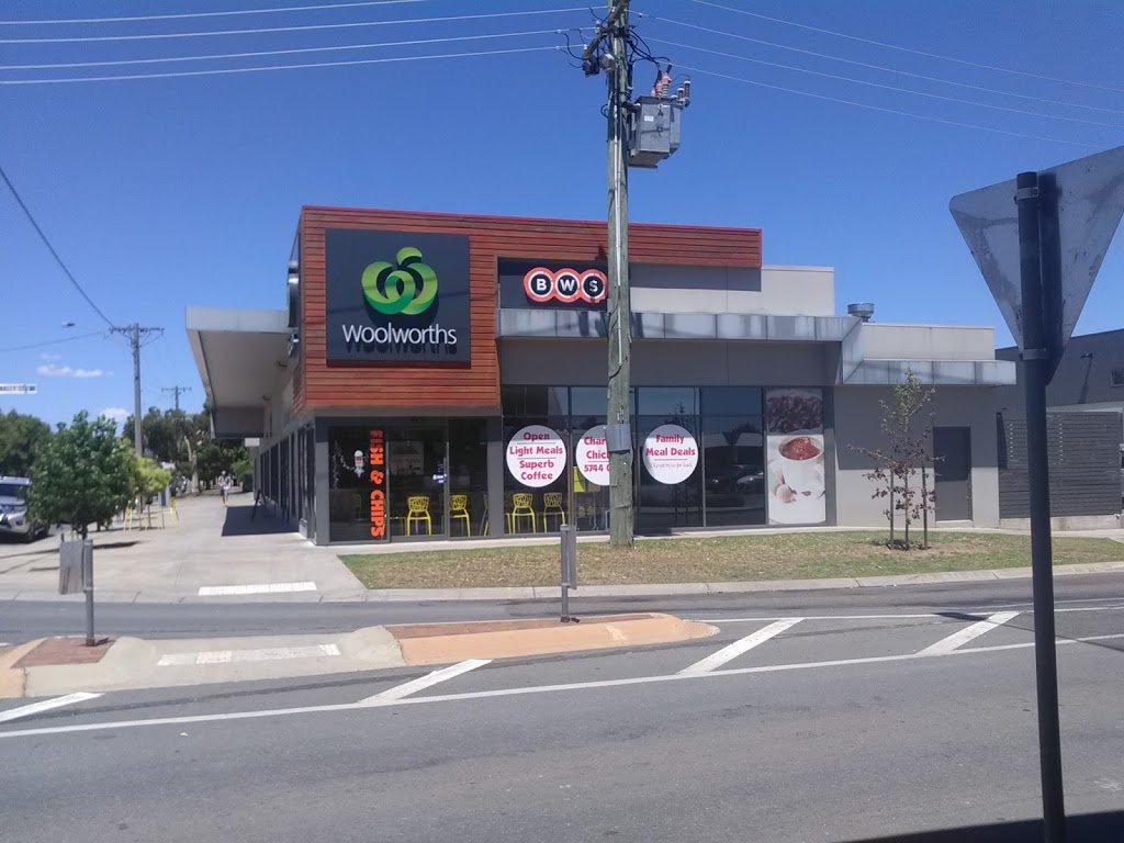 Woolworths Yarrawonga Central | supermarket | Yarrawonga Central, 157/161 Belmore St, Yarrawonga VIC 3730, Australia | 0357439103 OR +61 3 5743 9103