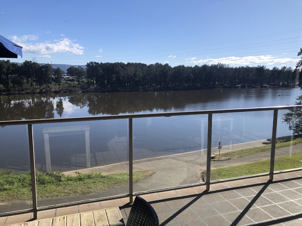 PADDLES AT NEPEAN ROWERS | 32 Bruce Neale Dr, Penrith NSW 2750, Australia | Phone: (02) 4731 2255