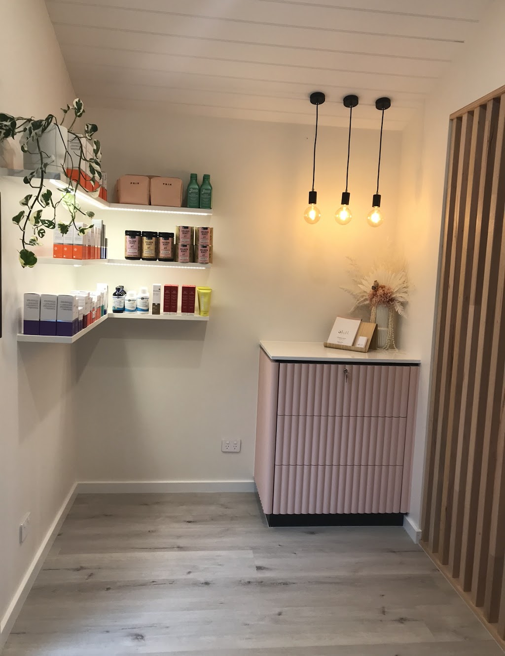 SKIN by lucy | 25 Suzana Pl, Rowville VIC 3178, Australia | Phone: 0450 457 408