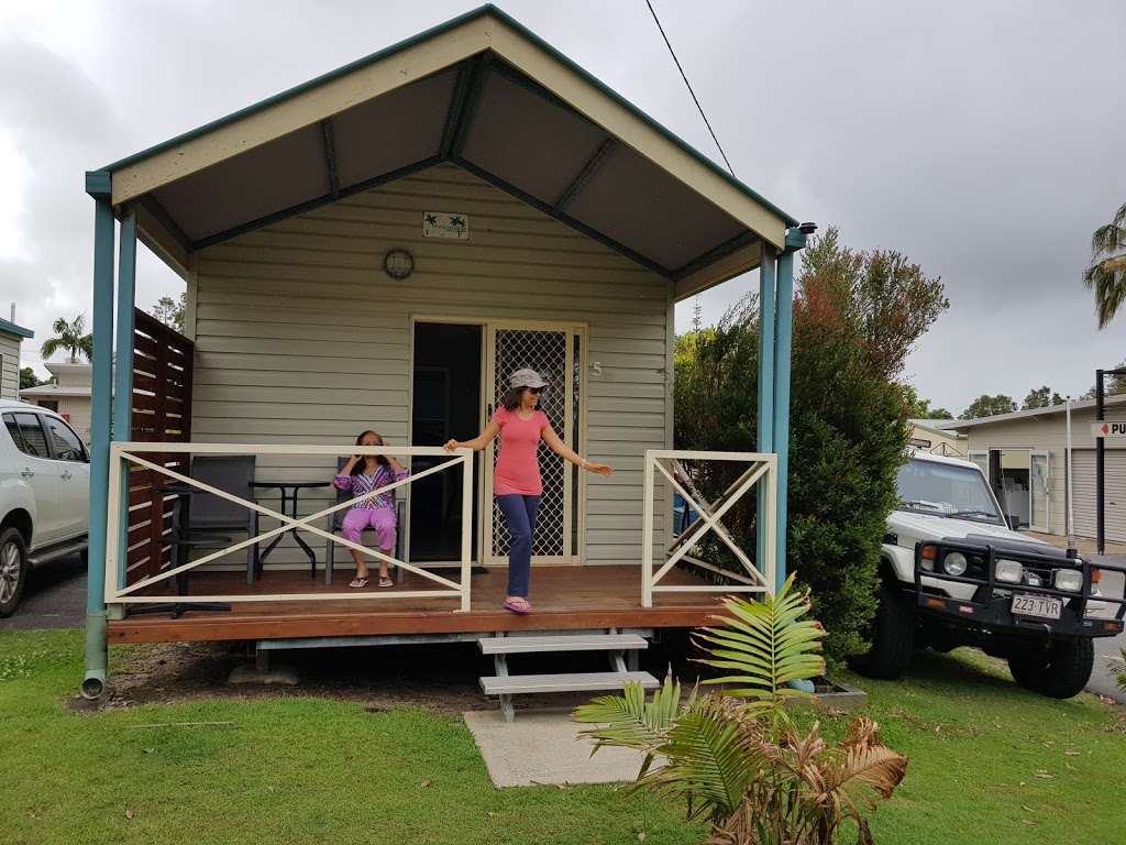 Kingfisher Caravan Park | 48 Esplanade, Tin Can Bay QLD 4580, Australia | Phone: (07) 5486 4198