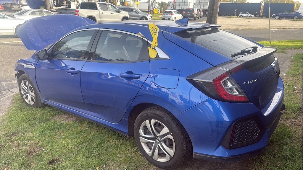 Sparezone auto lights | 12 Jeffrey St, Dandenong North VIC 3175, Australia | Phone: 0488 769 903