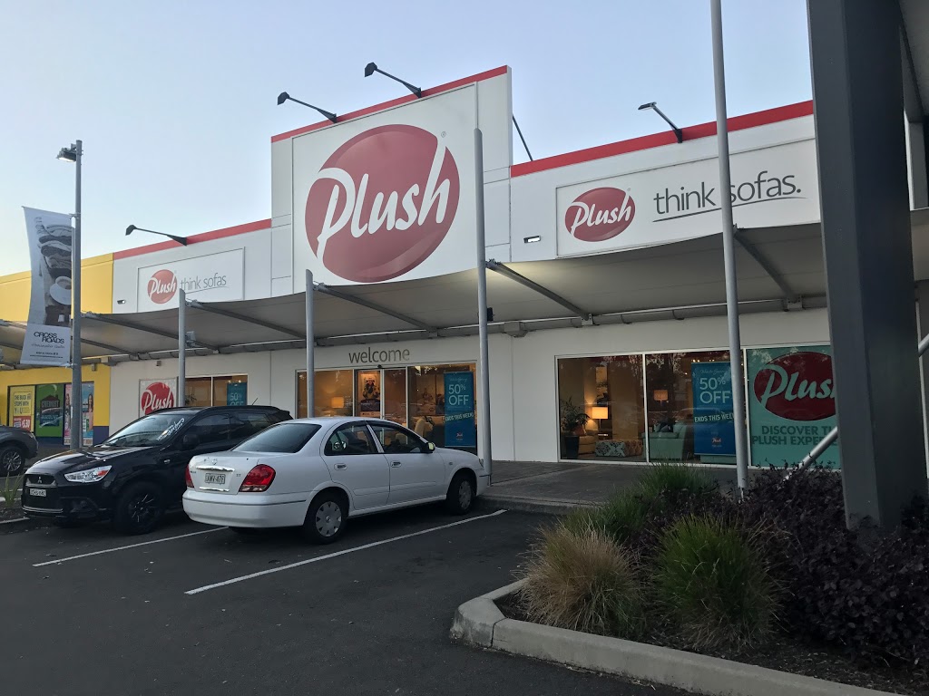 Plush Crossroads | furniture store | 5 Parkers Farm Pl, Casula NSW 2170, Australia | 0298214335 OR +61 2 9821 4335