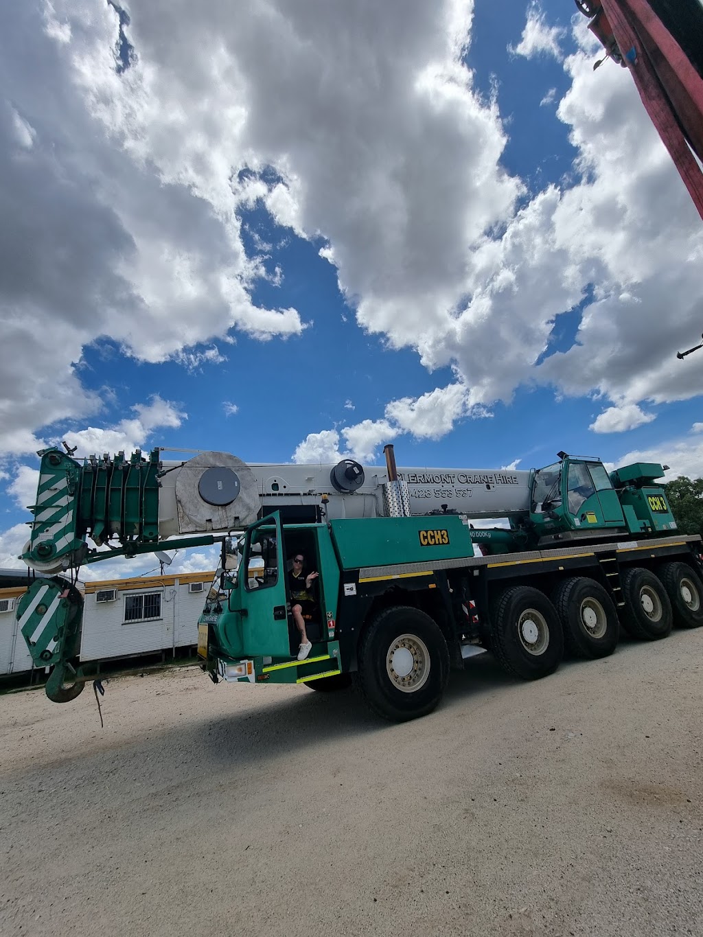 Clermont Crane Hire Pty Ltd | Yankee Station, 880 Gregory Developmental Rd, Clermont QLD 4721, Australia | Phone: (07) 4983 1177