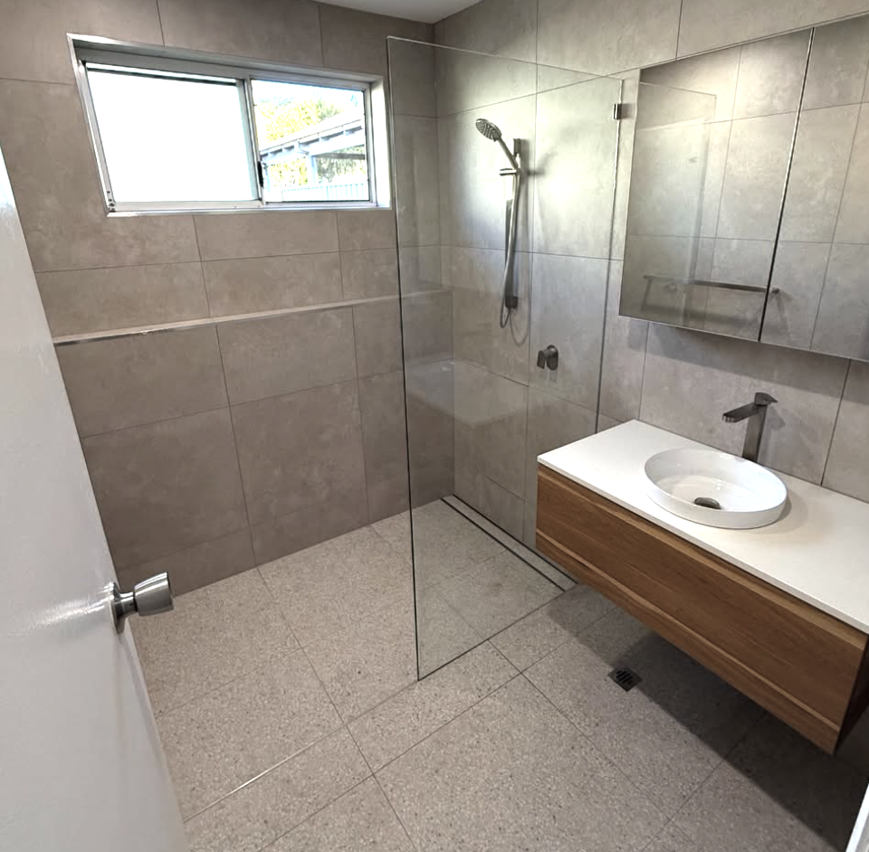 MFerguson Tiling | 25 Awaba Rd, Dora Creek NSW 2264, Australia | Phone: 0407 051 342