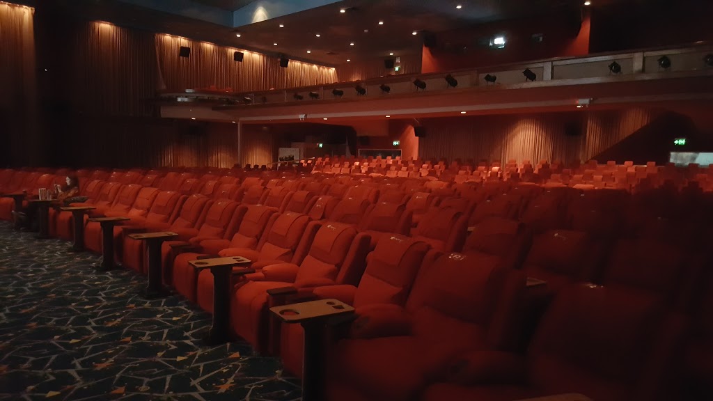 United Cinemas Warriewood | movie theater | 4 Vuko Pl, Warriewood NSW 2102, Australia | 0299702666 OR +61 2 9970 2666