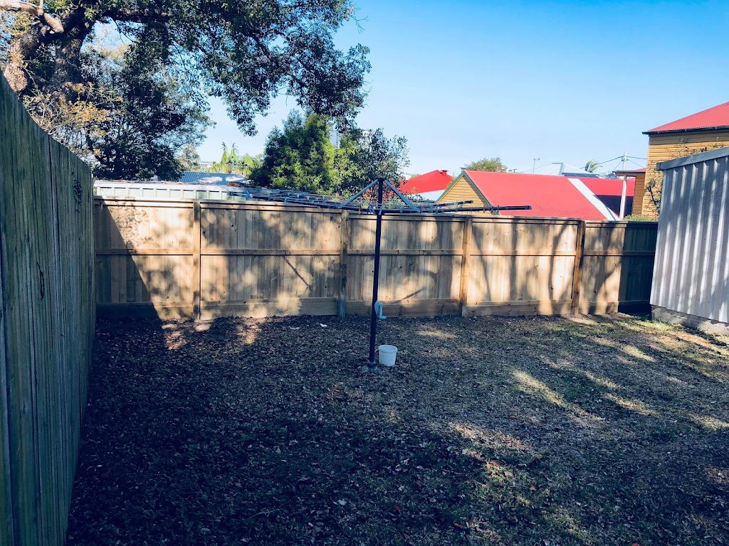 Know A Fence | 21 Longlands St, Brisbane City QLD 4169, Australia | Phone: 0414 443 194