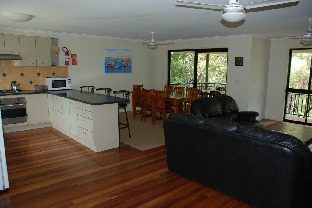 Orchid Sands Fraser Island Accommodation | 5 Eliza Ave, Fraser Island QLD 4581, Australia | Phone: 0411 887 750