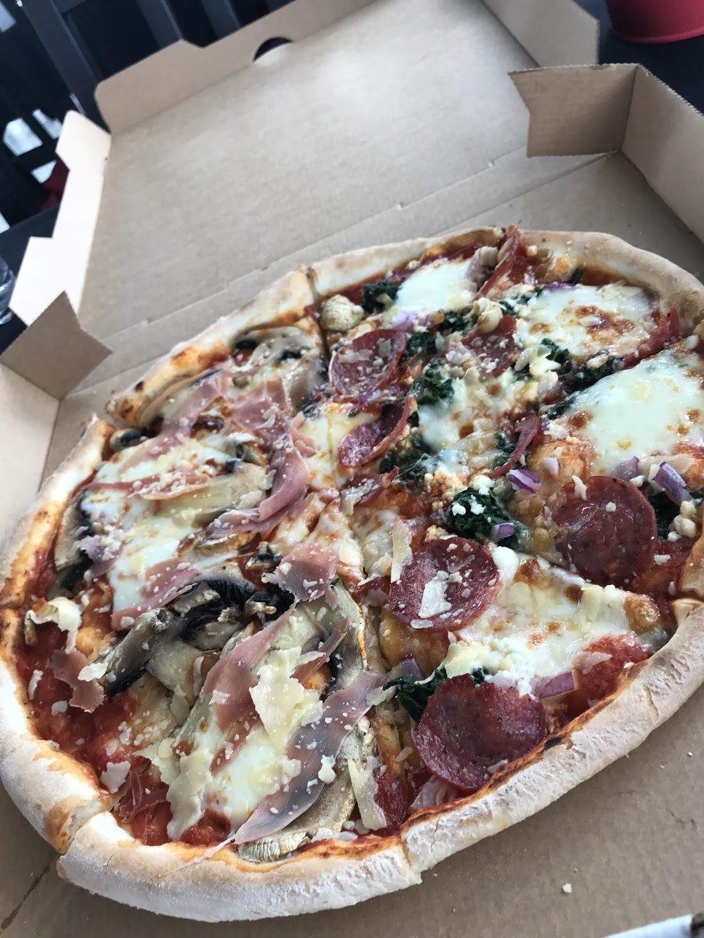 Pizzeria La Prima | meal delivery | 3/1 Ian Keilar Dr, Springfield Central QLD 4300, Australia | 0734701026 OR +61 7 3470 1026