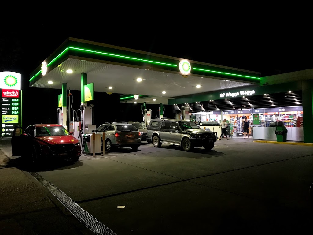 BP | gas station | 180 Edward St, Fox St, Wagga Wagga NSW 2650, Australia | 0269211323 OR +61 2 6921 1323