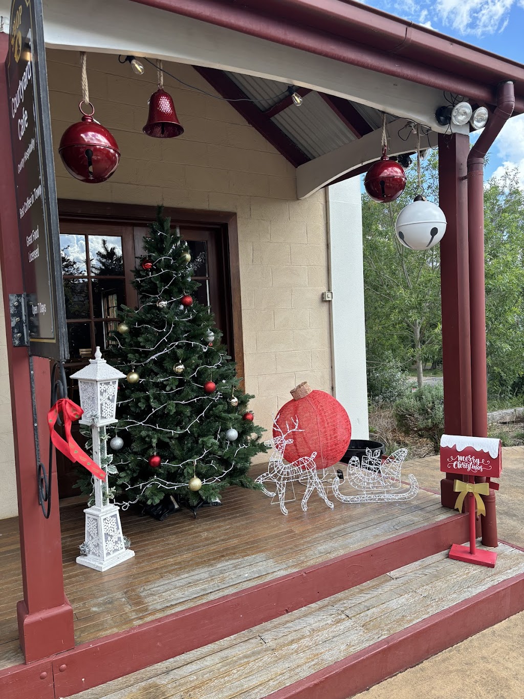Country Farmhouse Cafe - Berrima | Shop 2-4/Lot 117 Old Hume Hwy, Berrima NSW 2577, Australia | Phone: 0417 240 780