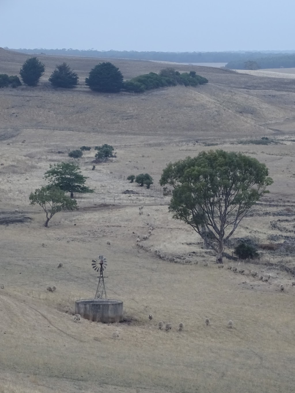 Harmans Valley Lookout |  | Port Fairy Road, C/o Hamilton Information Centre, Hamilton VIC 3300, Byaduk VIC 3301, Australia | 1800807056 OR +61 1800 807 056