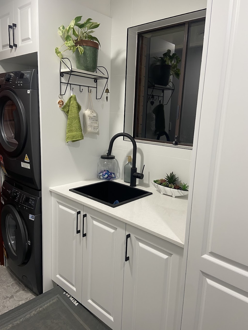 JL Kitchens & Bathrooms | 220 Shepherd St, St Marys NSW 2760, Australia | Phone: 0411 073 926