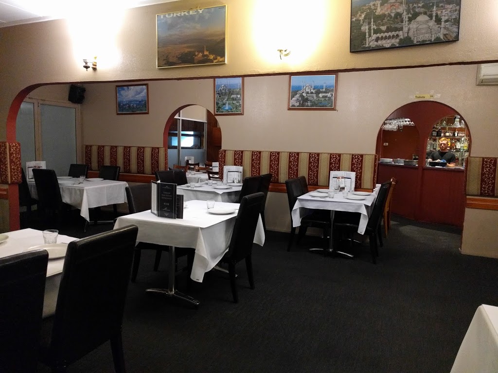 Turkish Pide House - Belconnen | meal delivery | 2 Lawry Pl, Macquarie ACT 2614, Australia | 0262513325 OR +61 2 6251 3325