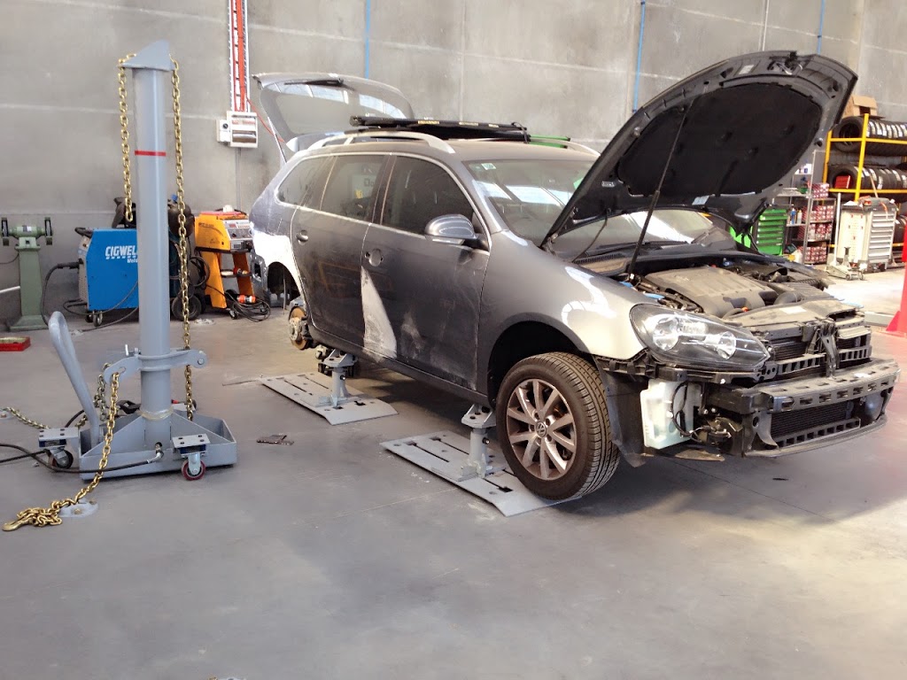 北方汽修 (Northern Auto Repairs) | 29 Mogul Ct, Deer Park VIC 3023, Australia | Phone: 0413 332 950