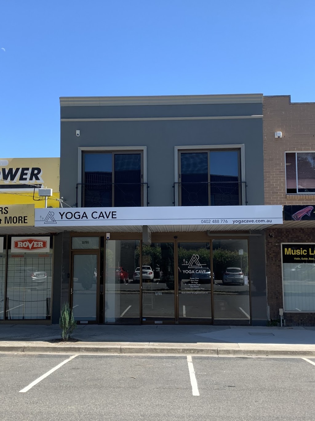 Yoga Cave | gym | 1/51 Wadham Parade, Mount Waverley VIC 3149, Australia | 0402488776 OR +61 402 488 776