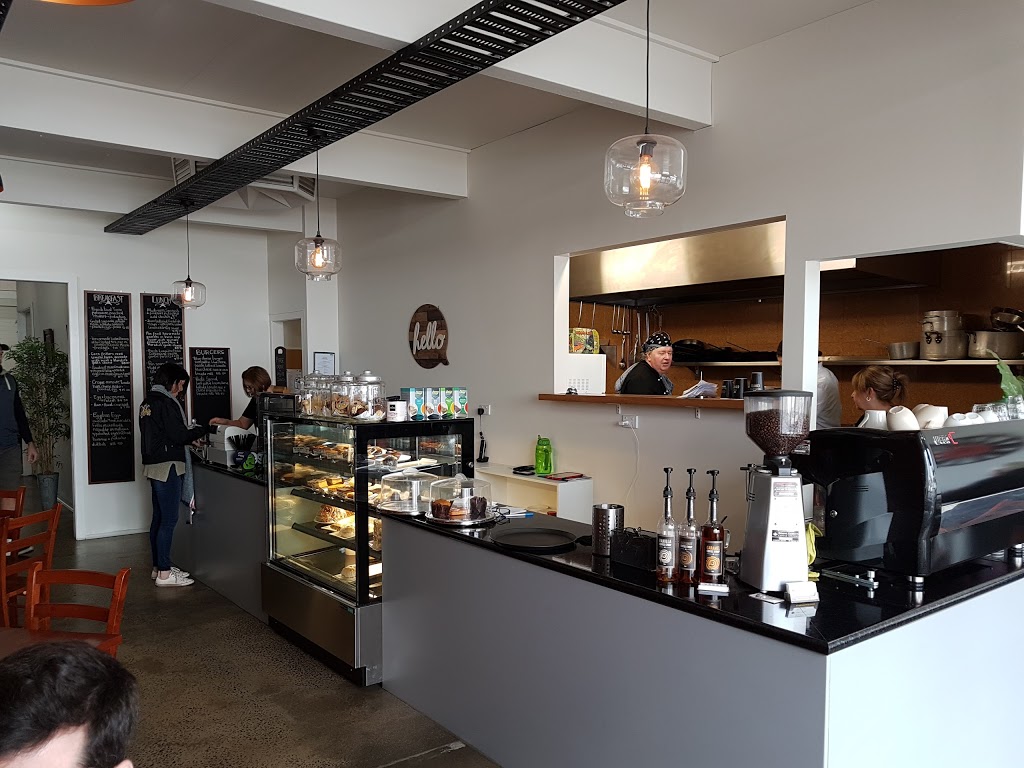 Lolas Cafe | cafe | 110 Main St, Bacchus Marsh VIC 3340, Australia | 0353670618 OR +61 3 5367 0618