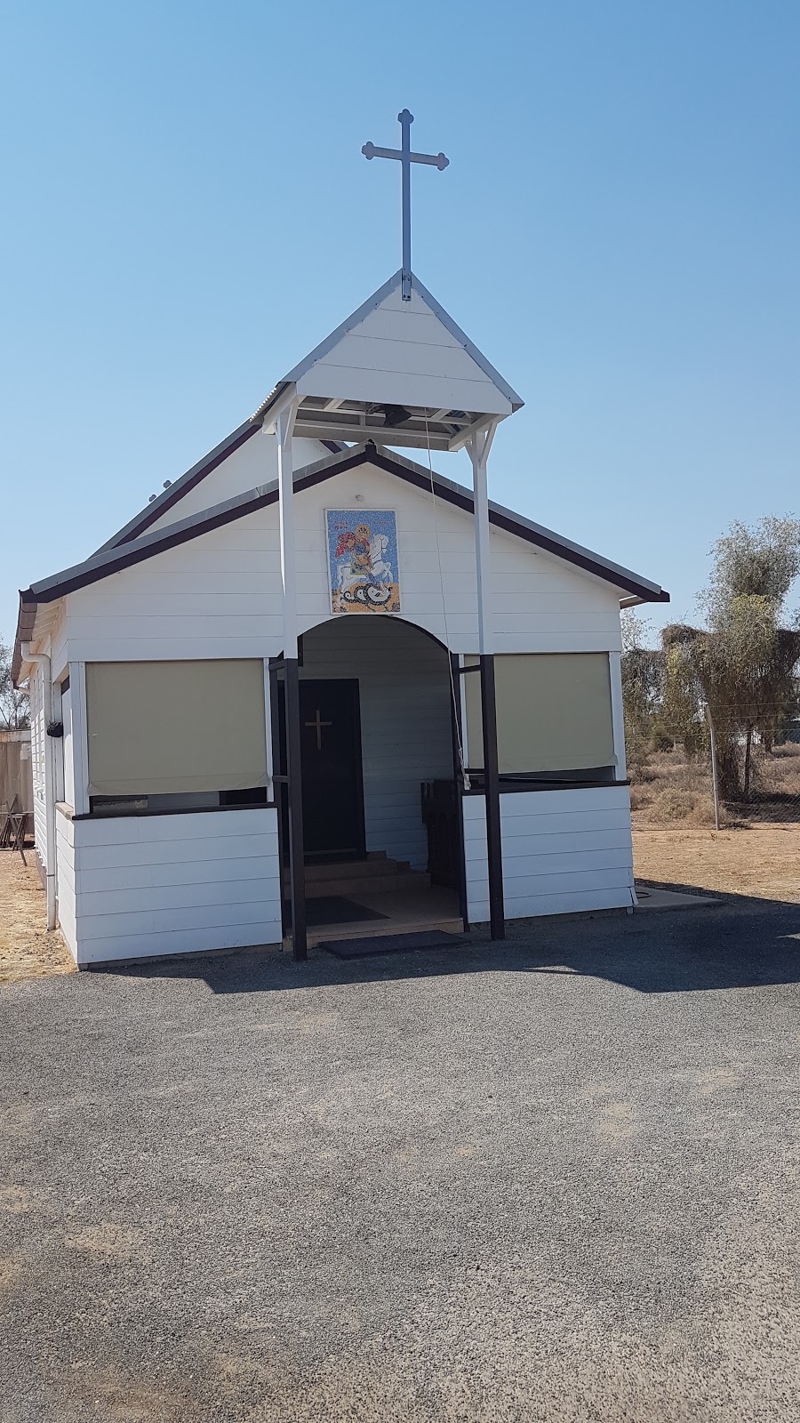 Serbian Orthodox Church ST George | LOT 1 Pandora St, Lightning Ridge NSW 2834, Australia | Phone: (02) 6829 0277