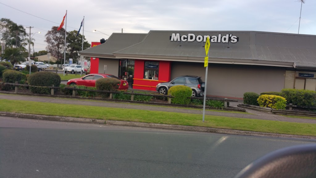 McDonalds Lansvale | meal takeaway | Cnr Hume Highway &, Cutler Rd, Lansvale NSW 2166, Australia | 0297276263 OR +61 2 9727 6263
