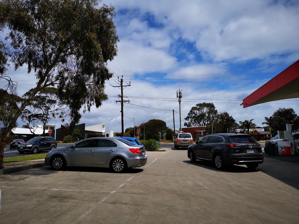 Caltex Safeway | gas station | 72-76 Surf Coast Hwy, Torquay VIC 3228, Australia | 0352616350 OR +61 3 5261 6350