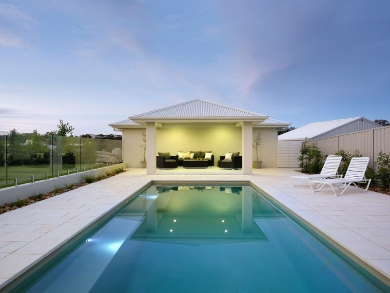Leisure Pools South Western Sydney | 39 Willowdale Dr, Denham Court NSW 2565, Australia | Phone: 1300 775 274