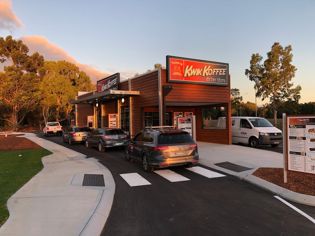 Kwik Koffee Causeway | cafe | 99 Causeway Rd, Busselton WA 6280, Australia | 0897868000 OR +61 8 9786 8000