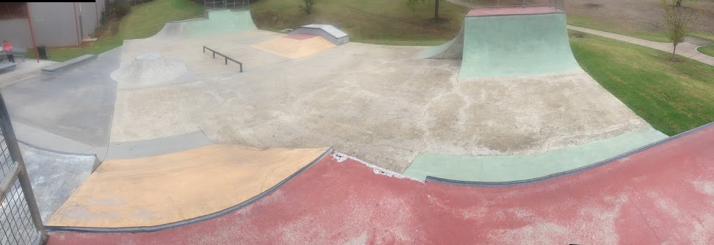 Yarra Glen Skate Park | 14 Anzac Ave, Yarra Glen VIC 3775, Australia | Phone: 1300 368 333