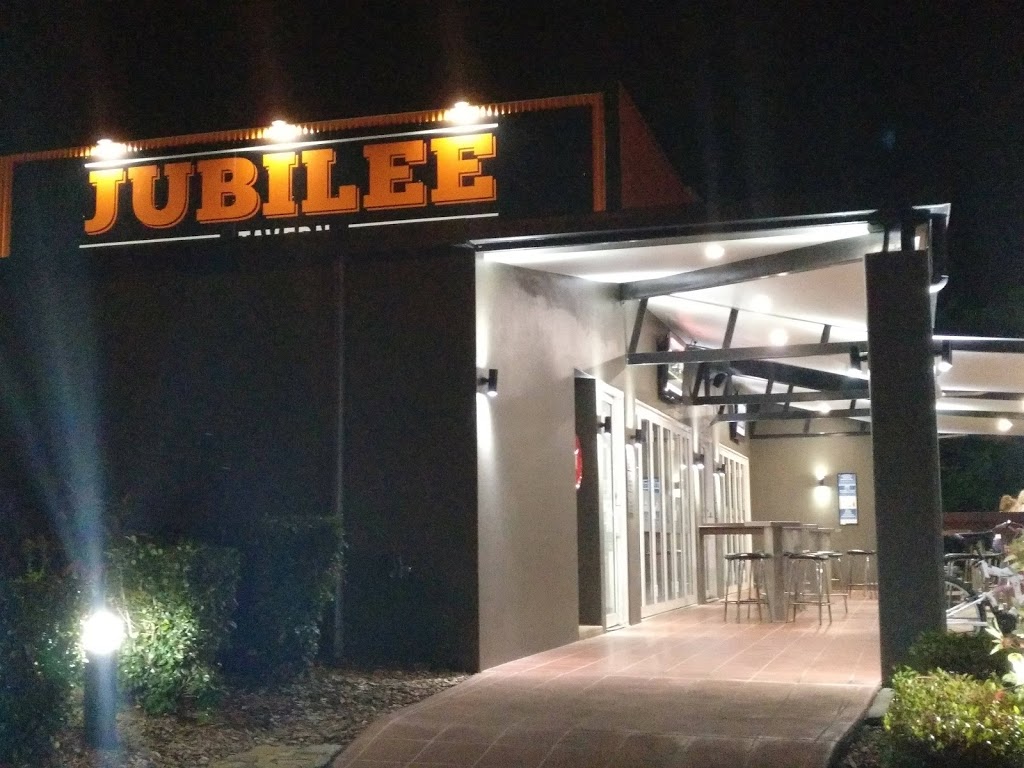 Jubilee Tavern | lodging | Shute Harbour Rd & Loop Rd, Airlie Beach QLD 4802, Australia | 0749481481 OR +61 7 4948 1481