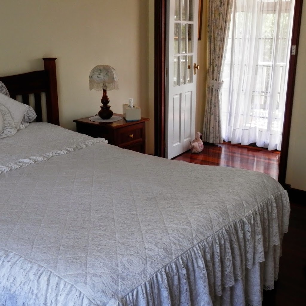 The Hideaway Luxury Bed & Breakfast Perth | lodging | 80 Carawatha Ave, Mount Nasura WA 6112, Australia | 0893992217 OR +61 8 9399 2217