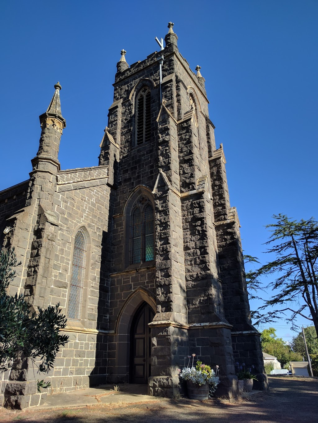 Saint Pauls Anglican Church | church | Powlett St & Yaldwyn St W, Kyneton VIC 3444, Australia | 0354221025 OR +61 3 5422 1025