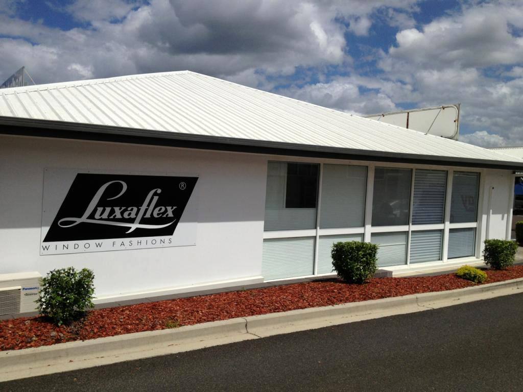 Shades of Jindalee | Shop 2b/34 Goggs Rd, Jindalee QLD 4074, Australia | Phone: (07) 3279 1071