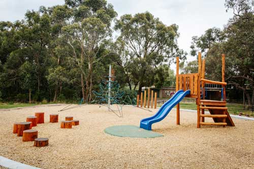 Activity Playgrounds | general contractor | 435 Warburton Hwy, Wandin North VIC 3139, Australia | 0359643633 OR +61 3 5964 3633