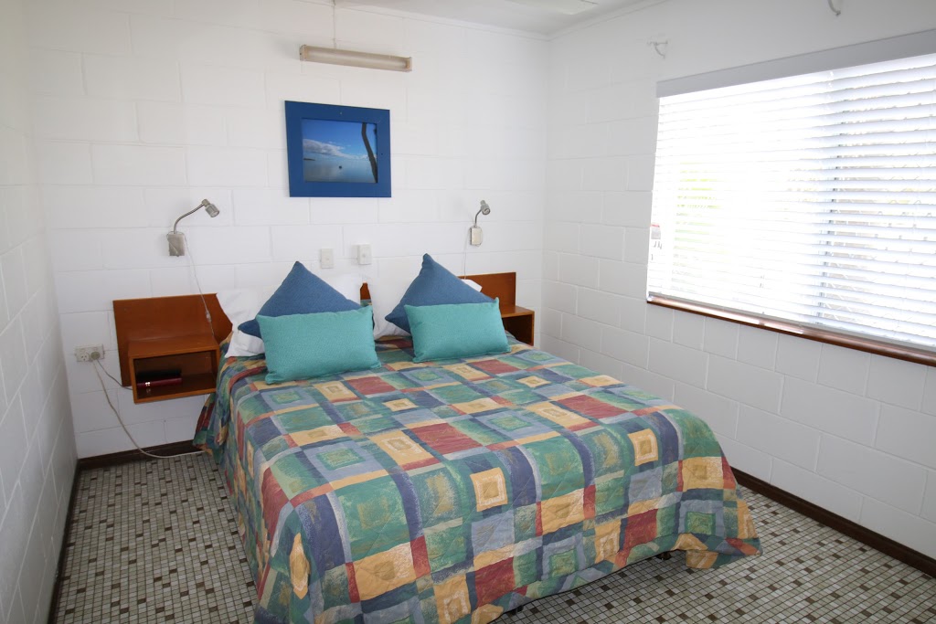 Burrum Sands Holiday Units | lodging | 90 Burrum St, Burrum Heads QLD 4659, Australia | 0741295275 OR +61 7 4129 5275