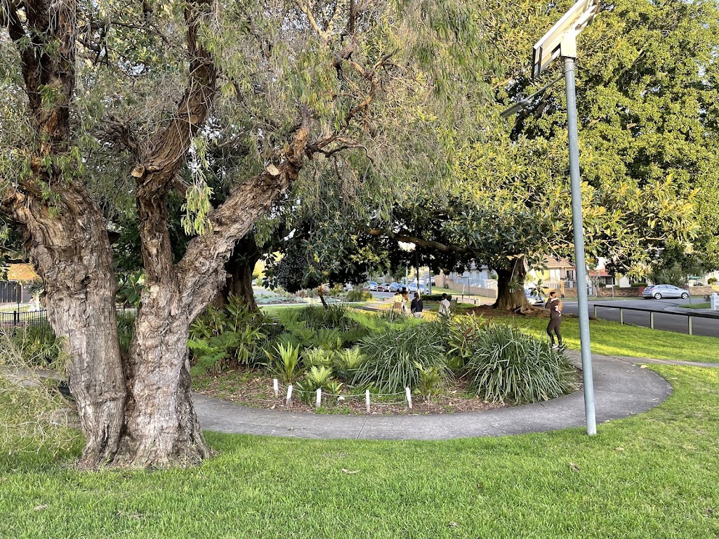 John Calopedos Memorial Playground | 2R Edward Ave, Kensington NSW 2033, Australia | Phone: 1300 722 542