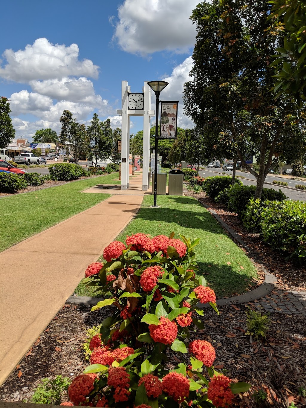 Gin Gin medium strip garden | park | Gin Gin QLD 4671, Australia