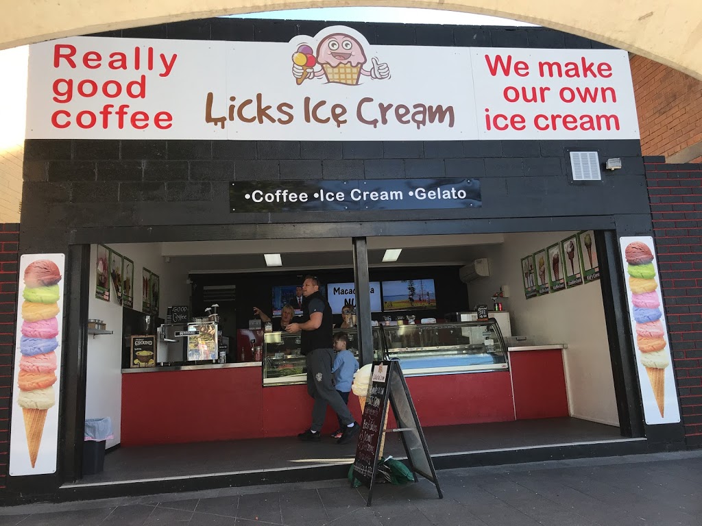 Licks Ice Cream | store | 105 The Entrance Road, The Entrance Waterfront Plaza, The Entrance NSW 2261, Australia | 0410630903 OR +61 410 630 903