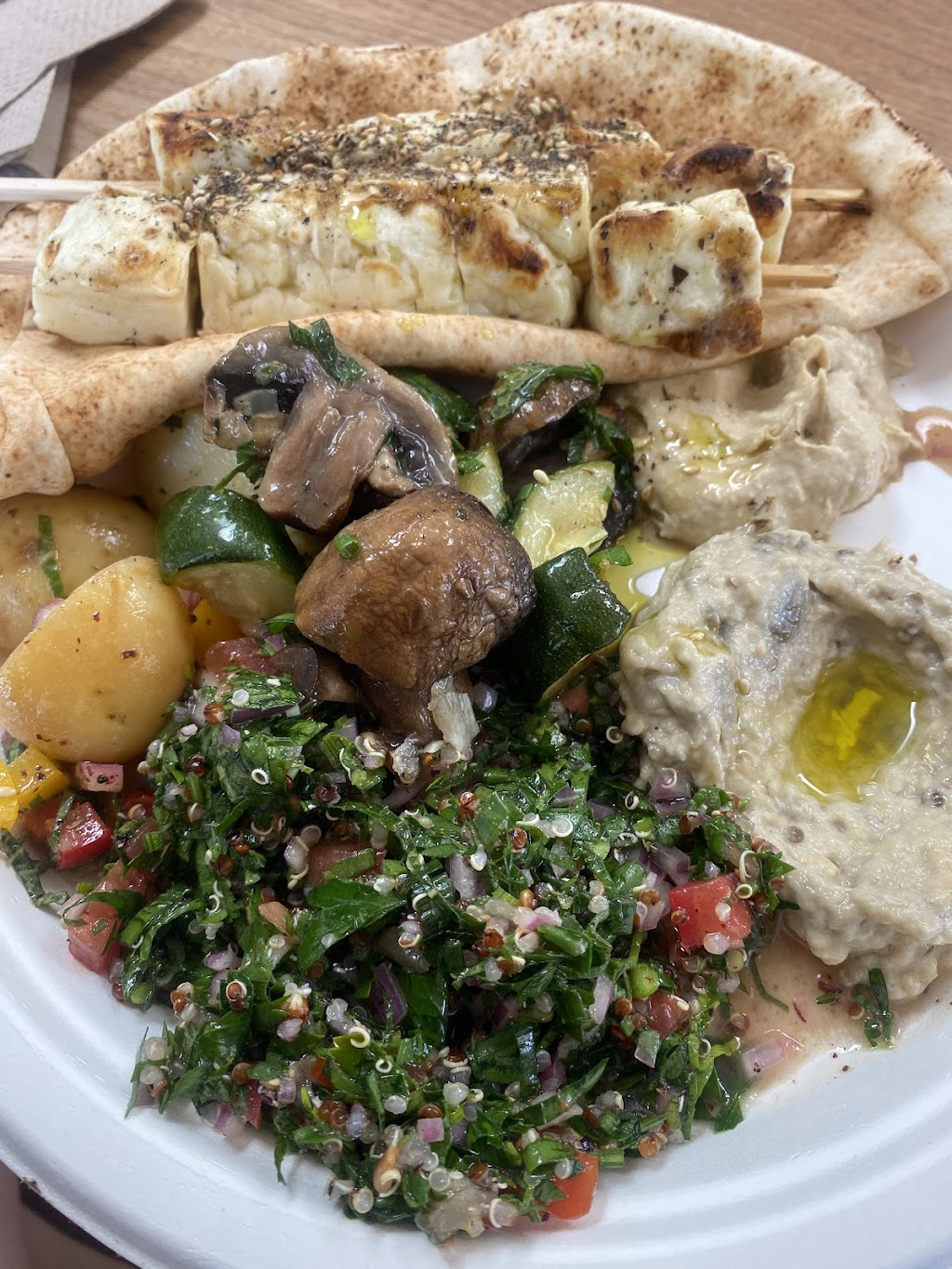 BAY ROOTS | 19 Beach Ave, South Golden Beach NSW 2483, Australia | Phone: (02) 6680 1698