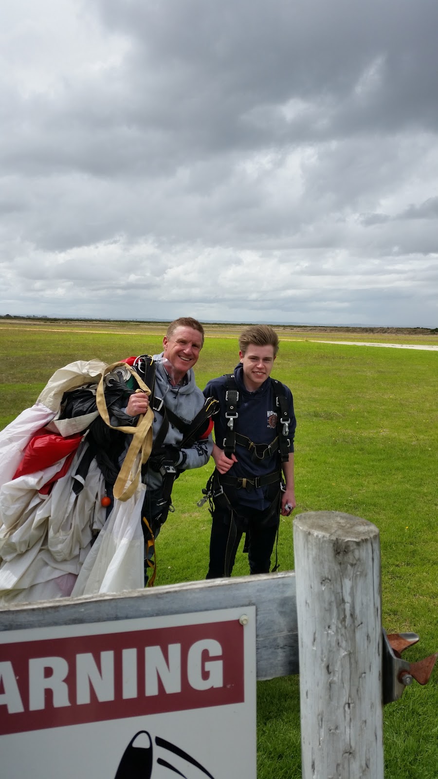 Commando Skydivers | 81 Village Ave, Traralgon VIC 3844, Australia | Phone: 1300 555 956