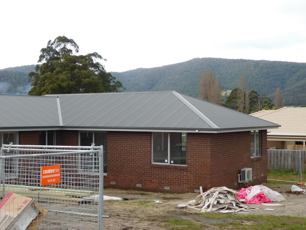 Valley-View Roofing - Roof & Gutter Repairs | Roofing Contractor | 379 Collinsvale Rd, Collinsvale TAS 7012, Australia | Phone: 0400 010 651