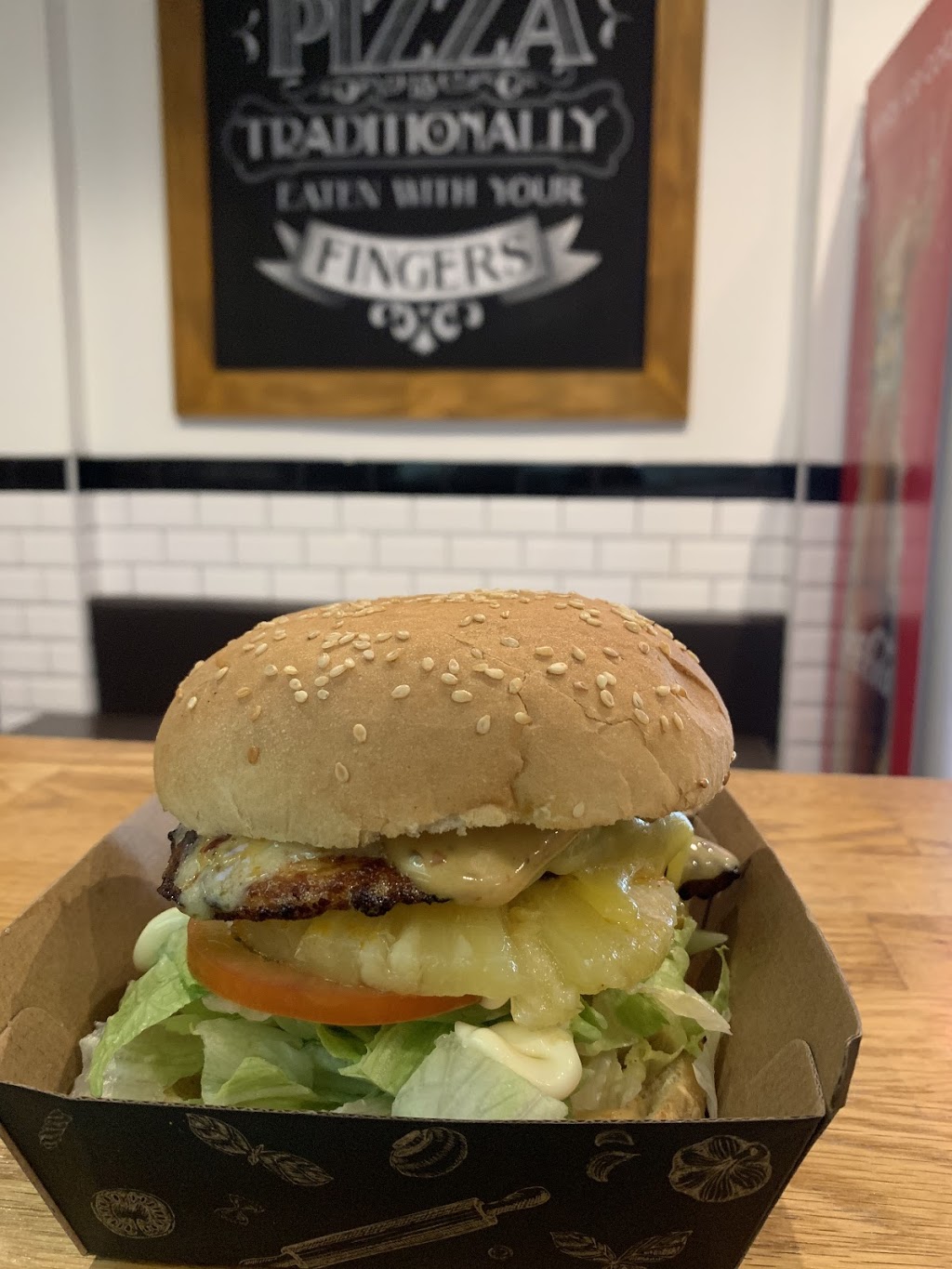 Base and Burger - Turramurra | meal delivery | 6 Princes St, Turramurra NSW 2072, Australia | 0294888551 OR +61 2 9488 8551