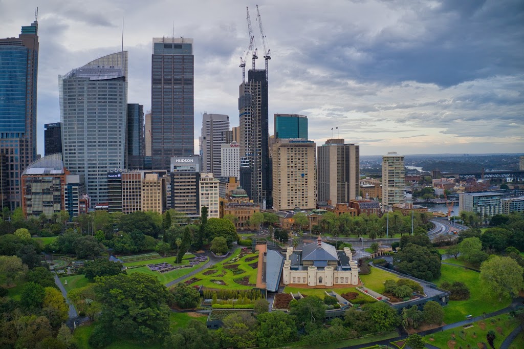 Royal Botanic Gardens & Domain Trust Offices | park | Mrs Macquaries Rd, Sydney NSW 2000, Australia | 0292318111 OR +61 2 9231 8111