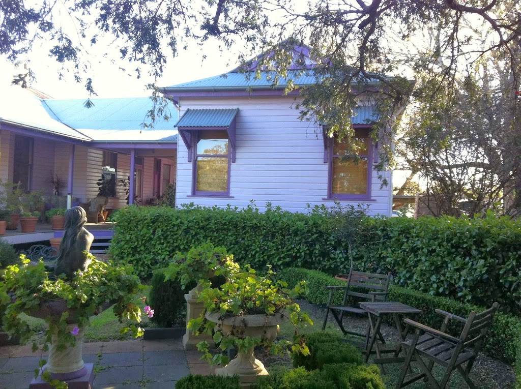 Celtis Grove Cottage | lodging | 93 Wantley St, Warwick QLD 4370, Australia | 0746618668 OR +61 7 4661 8668